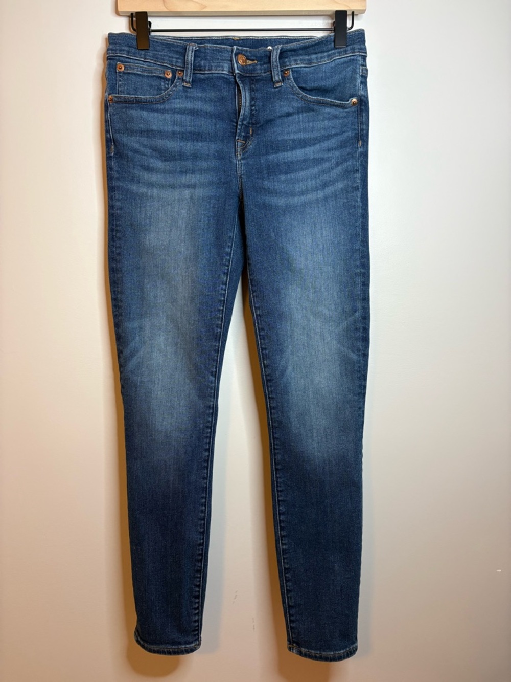 Women’s J Crew “toothpick” skinny jeans size 28